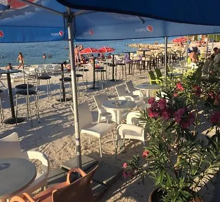 Maribela 아파트 *