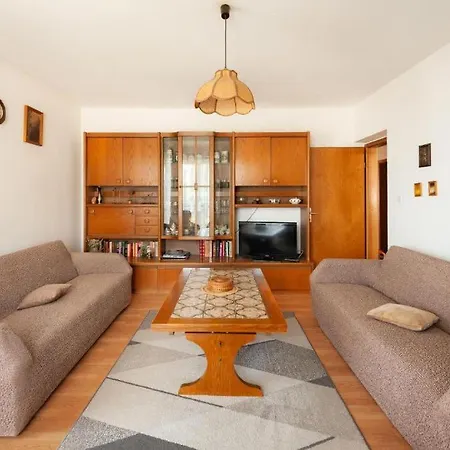 Maribela 트로기르