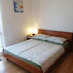 Maribela Apartment